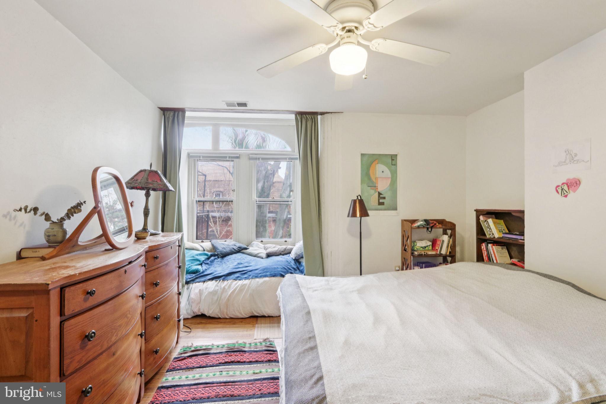 905 South 48th Street Philadelphia, PA 19143 - Photo 106 of 128 905 S. 48th 3rd fl D