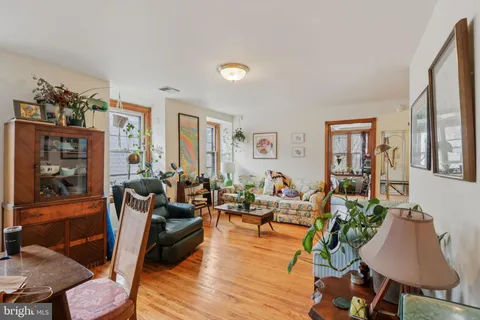 $1,175,000 | 905 South 48th Street, Philadelphia, PA 19143