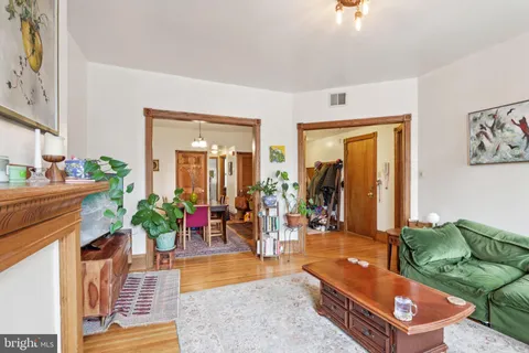 $1,175,000 | 905 South 48th Street, Philadelphia, PA 19143