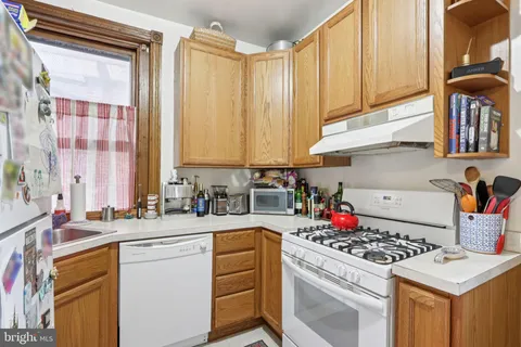 $1,175,000 | 905 South 48th Street, Philadelphia, PA 19143