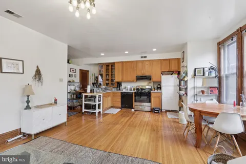 $1,175,000 | 905 South 48th Street, Philadelphia, PA 19143