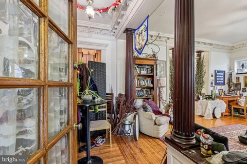 $1,175,000 | 905 South 48th Street, Philadelphia, PA 19143