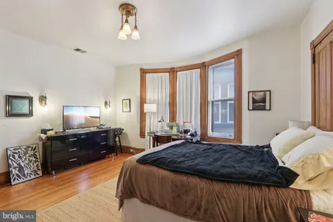 $1,175,000 | 905 South 48th Street, Philadelphia, PA 19143