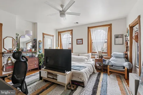 $1,175,000 | 905 South 48th Street, Philadelphia, PA 19143