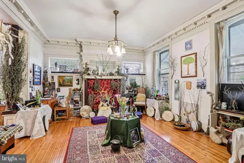$1,175,000 | 905 South 48th Street, Philadelphia, PA 19143