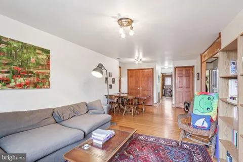 $1,175,000 | 905 South 48th Street, Philadelphia, PA 19143
