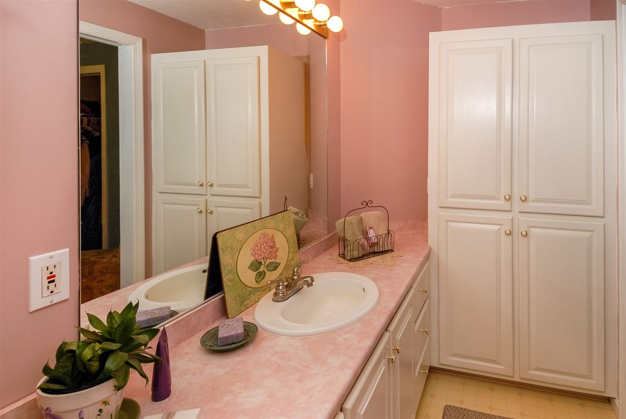 532 Meaderboro Road Farmington, NH 03835 - Photo 17 of 30