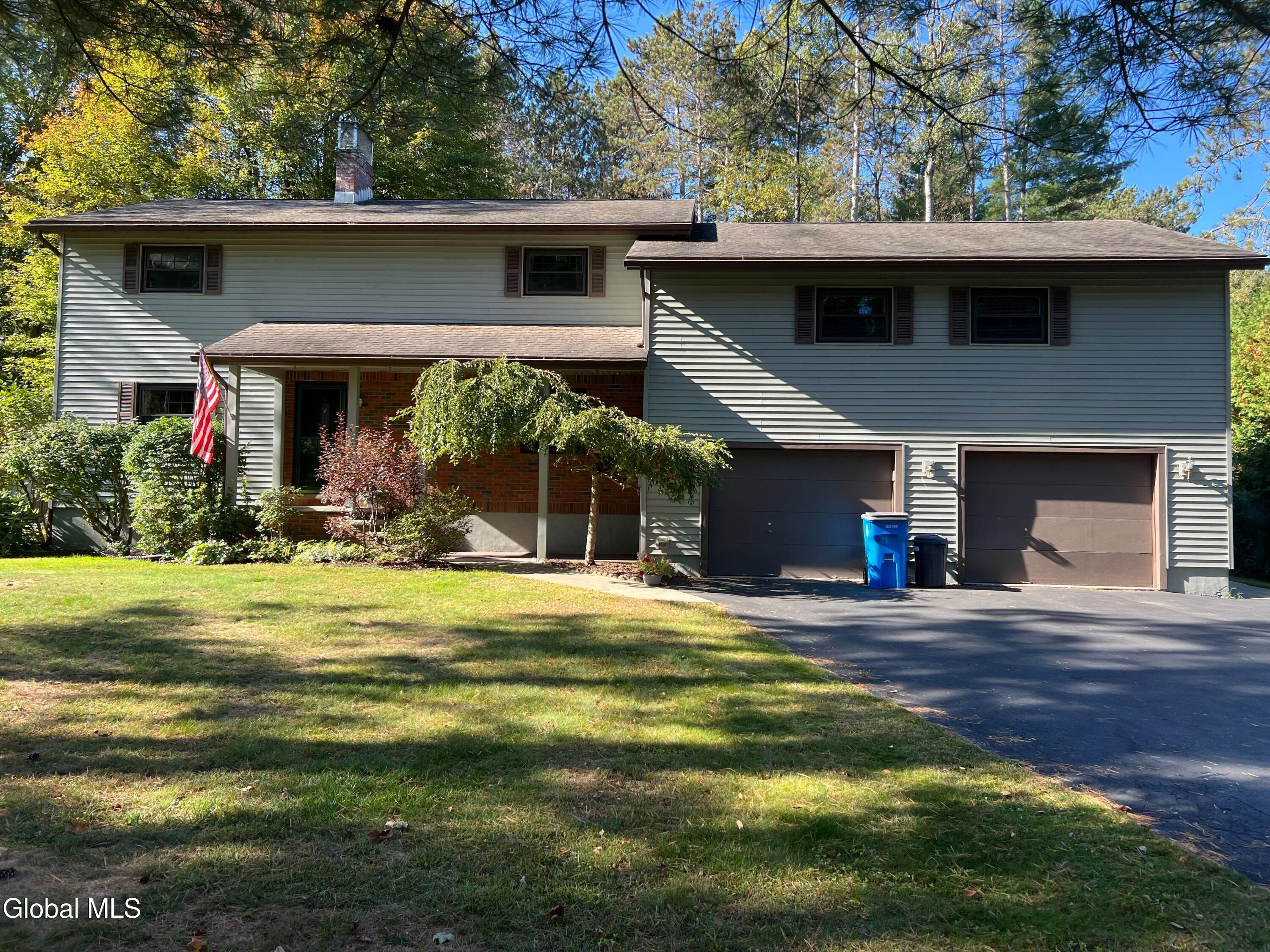 180 Mariners Road Gloversville, NY 12078 - Photo 1 of 1 IMG_3375