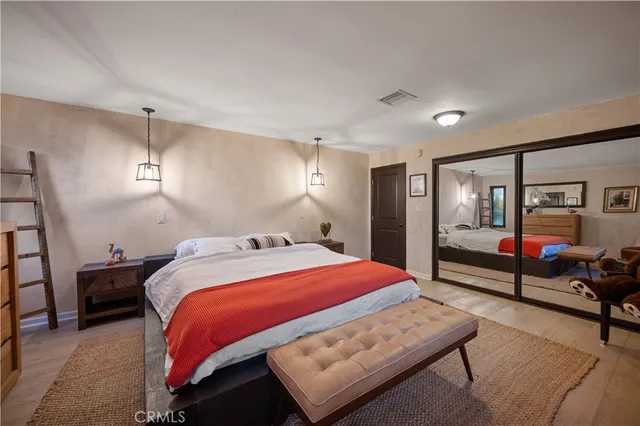 $2,295,000 | 5526 Fulton Avenue, Sherman Oaks, CA 91401