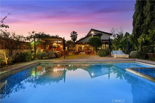 $2,295,000 | 5526 Fulton Avenue, Sherman Oaks, CA 91401