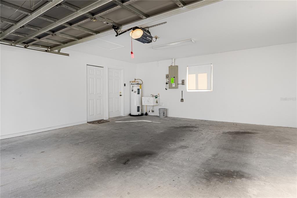 2459 Northwest 55th Avenue Road Ocala, FL 34482 - Photo 29 of 38 a view of empty room