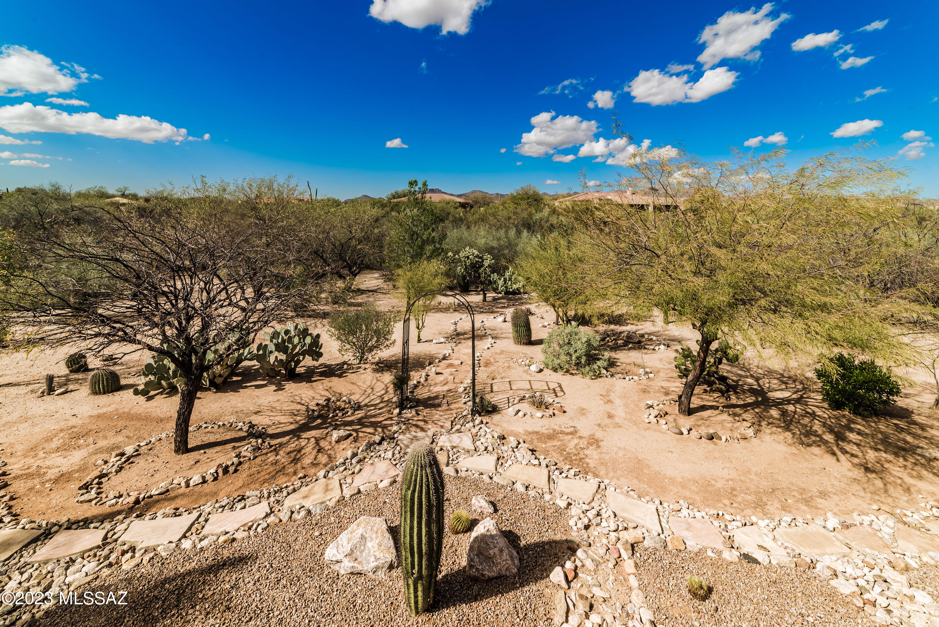 12655 North Yellow Bird Road Tucson, AZ 85755 - Photo 46 of 49