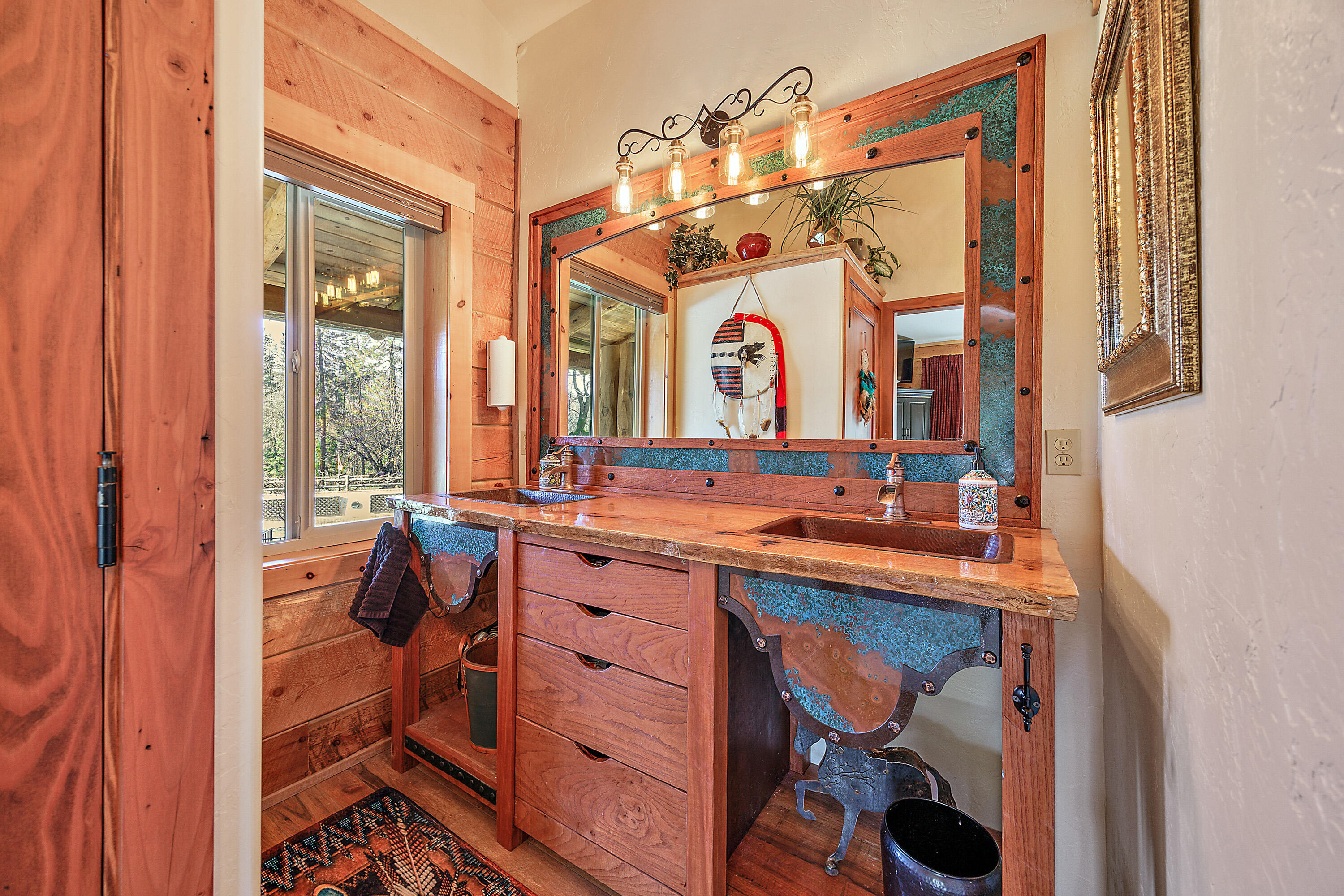 16547 Meadows Road White City, OR 97503 - Photo 24 of 76 Gallery Image 24