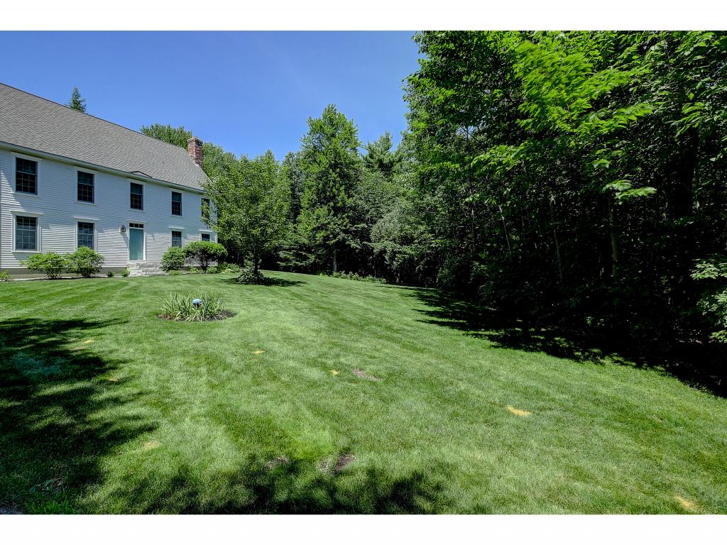 15 Wilson Hill Road New Boston, NH 03070 - Photo 4 of 36