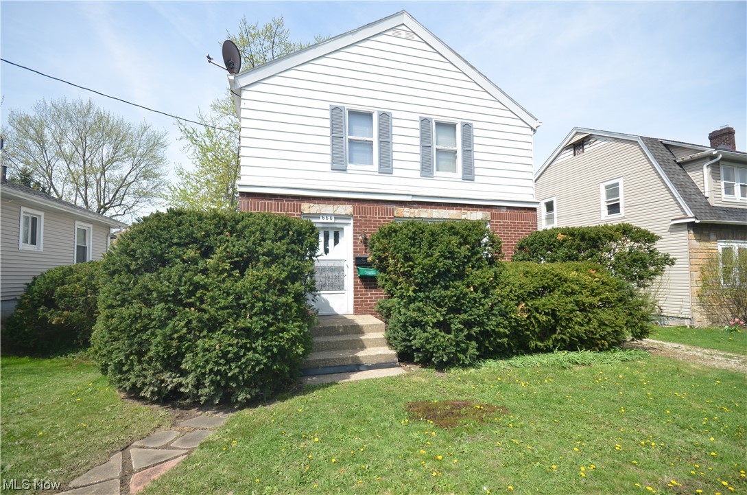 666 Brittain Road Akron, OH 44305 - Photo 1 of 33 Gallery Image 1