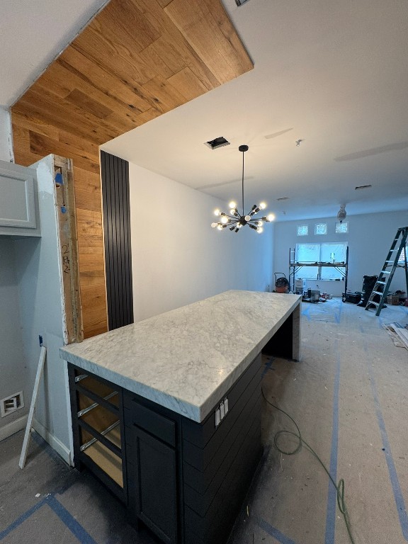 2710 Hullsmith Drive, Unit 701 Houston, TX 77063 - Photo 19 of 19 a kitchen with a table and chairs