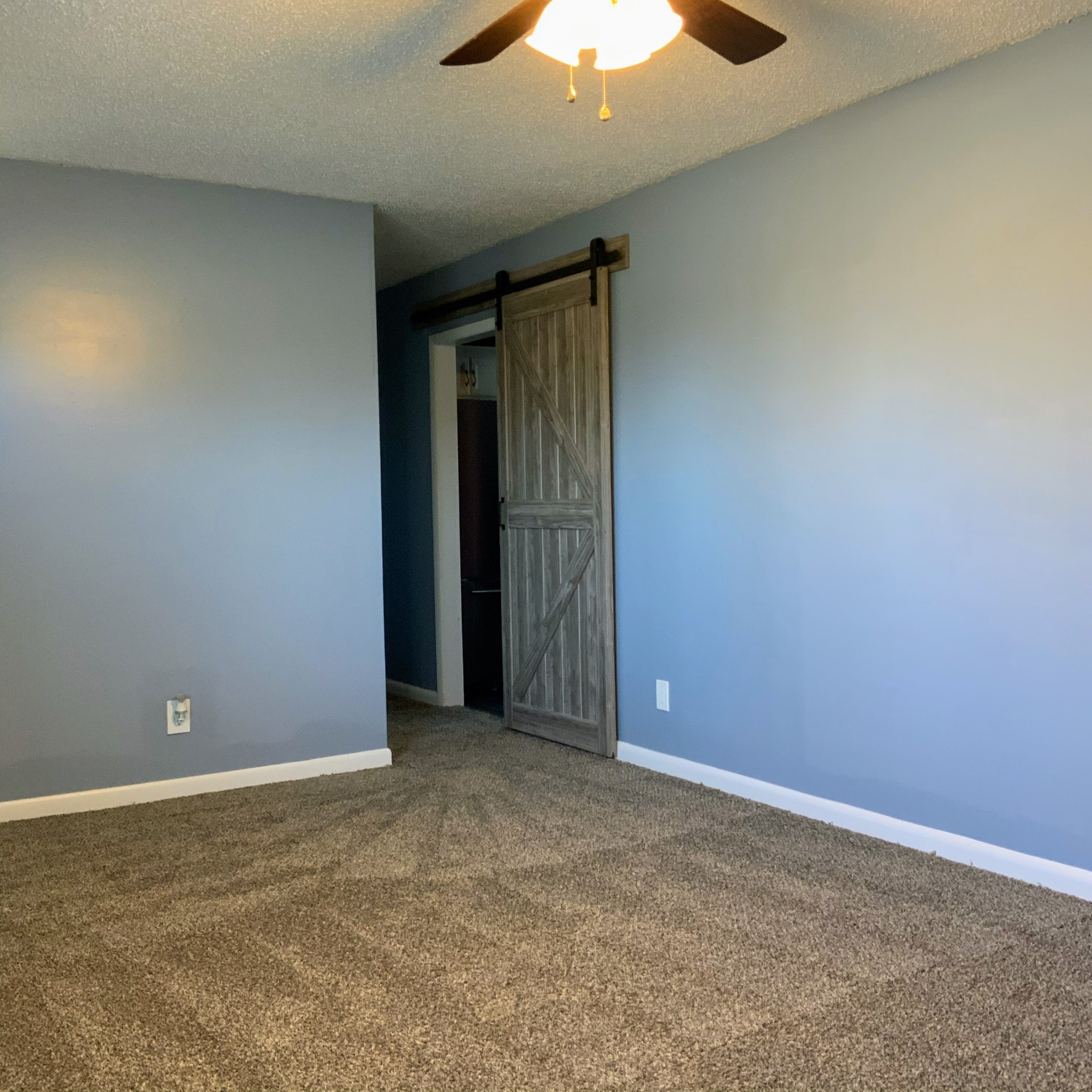 2006 South Rutherford Boulevard Murfreesboro, TN 37127 - Photo 5 of 23 Gallery Image 5