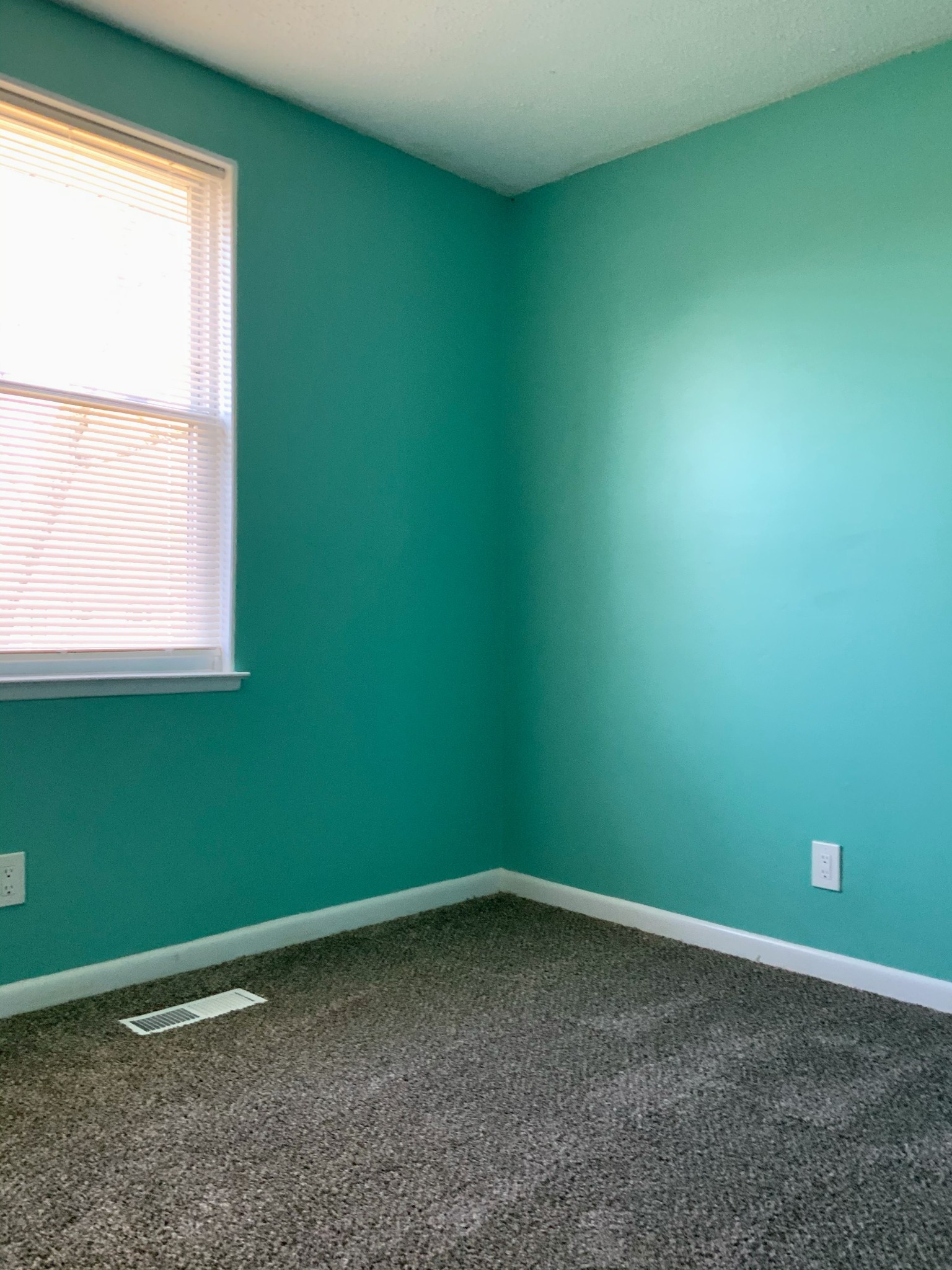 2006 South Rutherford Boulevard Murfreesboro, TN 37127 - Photo 6 of 23 Gallery Image 6