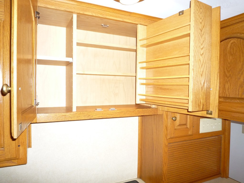 107 Lake Shore Road Plattsburgh, NY 12901 - Photo 8 of 33 Gallery Image 8