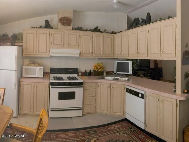 21 Timber Ridge Loop Show Low, AZ 85901 - Photo 10 of 33 Gallery Image 10