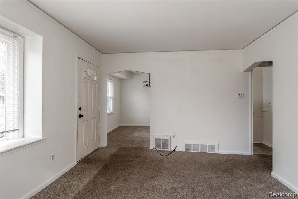 12682 Riad Street Detroit, MI 48224 - Photo 3 of 19