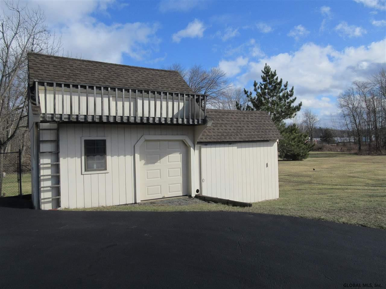695 Wemple Road Bethlehem, NY 12077 - Photo 17 of 20 Photo 17