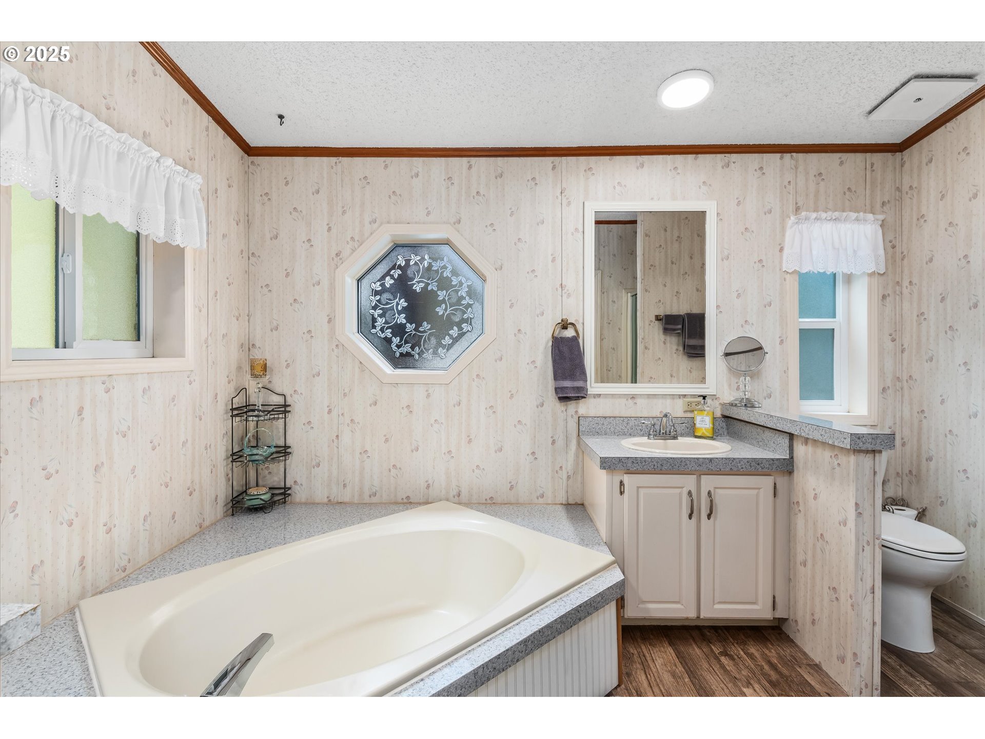 56502 North Bank Road Blue River, OR 97413 - Photo 13 of 38 Gallery Image 13