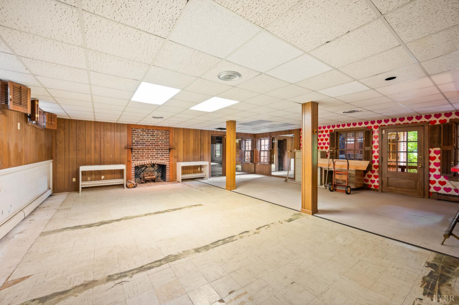 4405 Williams Road Lynchburg, VA 24503 - Photo 29 of 42