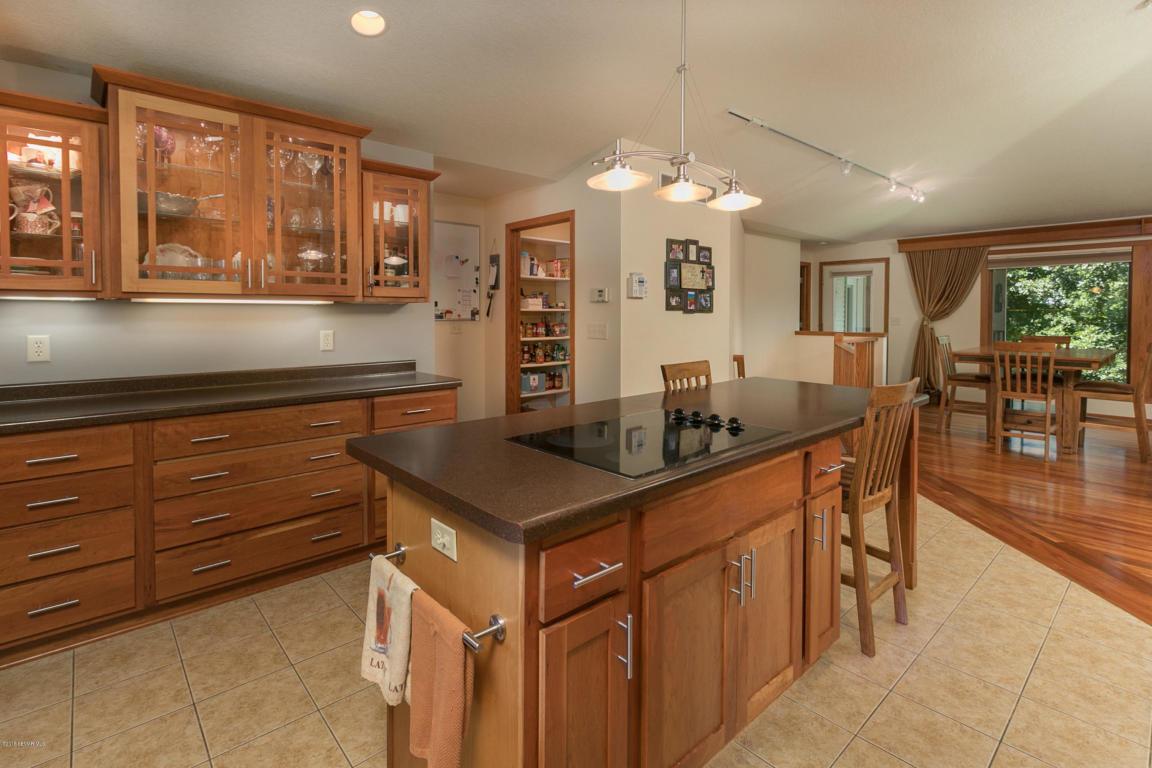 1129 Tiger Lane Southeast Rochester, MN 55904 - Photo 12 of 41 Gallery Image 12