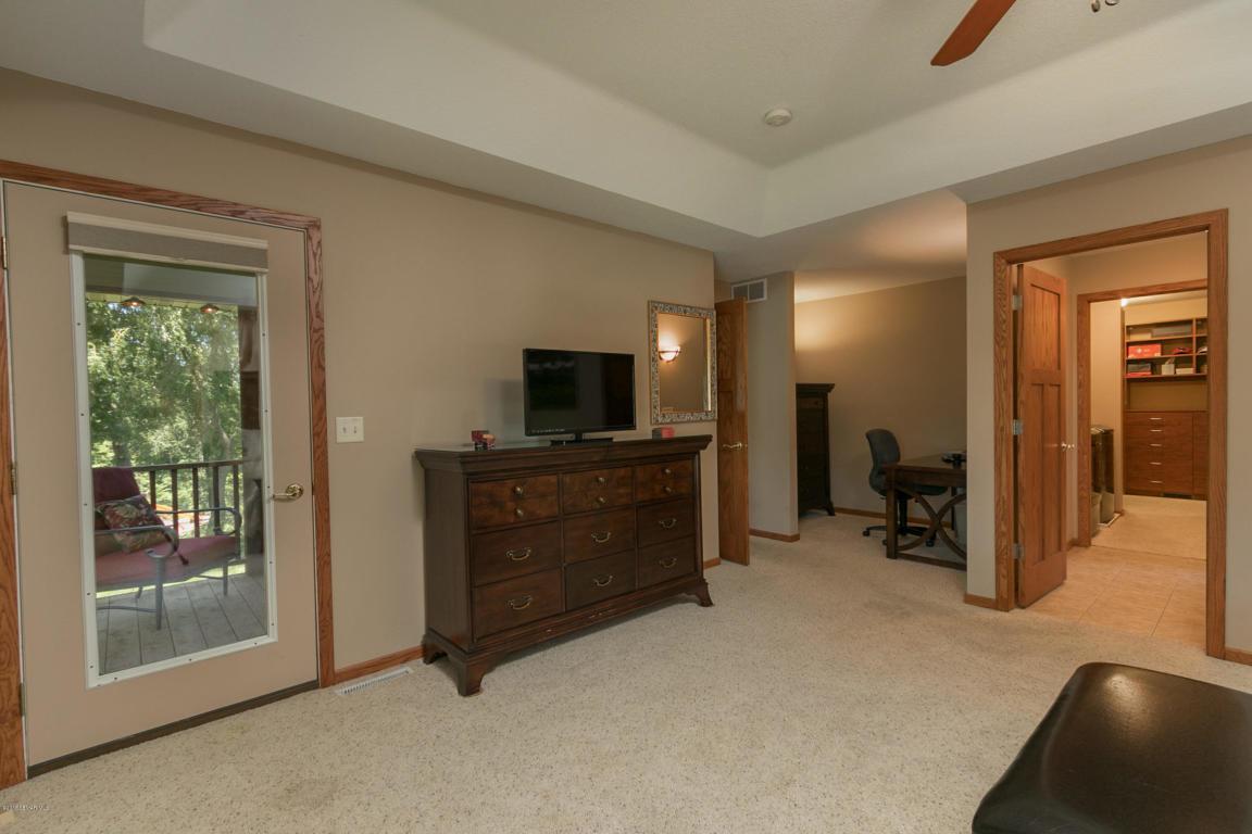 1129 Tiger Lane Southeast Rochester, MN 55904 - Photo 16 of 41 Gallery Image 16