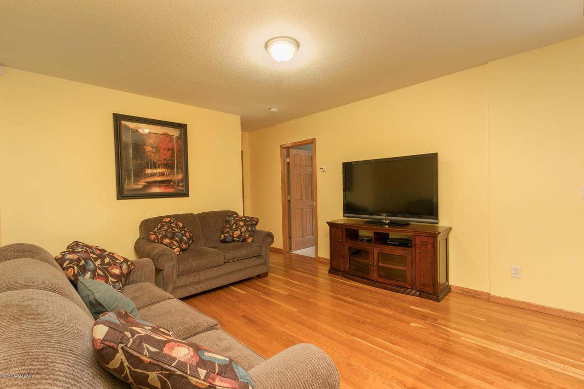 1129 Tiger Lane Southeast Rochester, MN 55904 - Photo 24 of 41 Gallery Image 24
