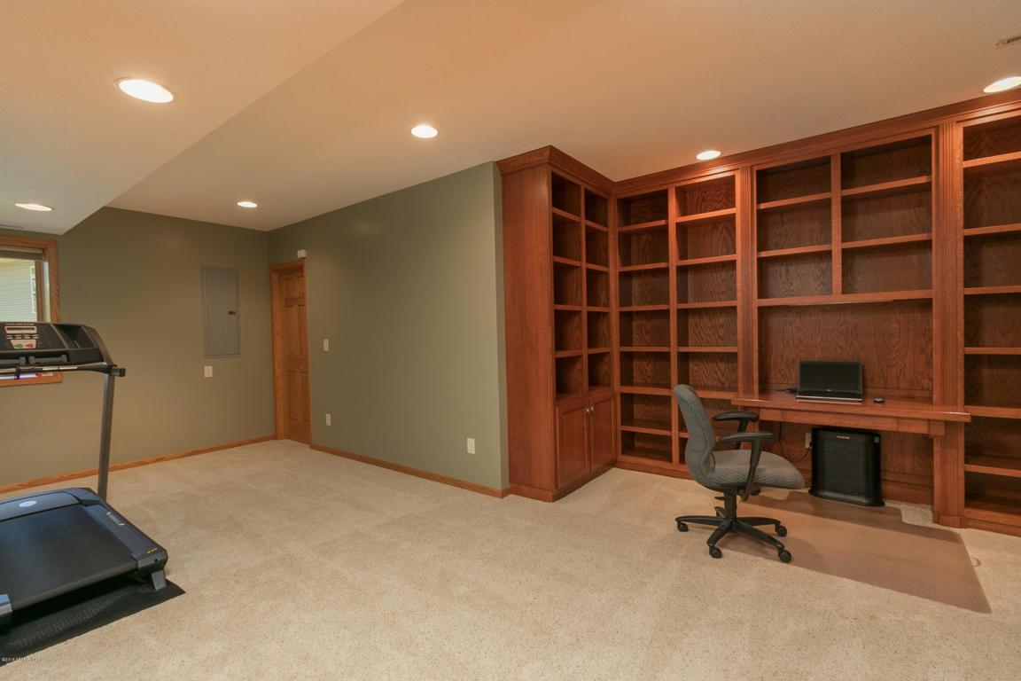1129 Tiger Lane Southeast Rochester, MN 55904 - Photo 30 of 41 Gallery Image 30