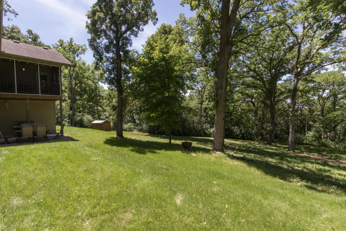 1129 Tiger Lane Southeast Rochester, MN 55904 - Photo 37 of 41 Gallery Image 37