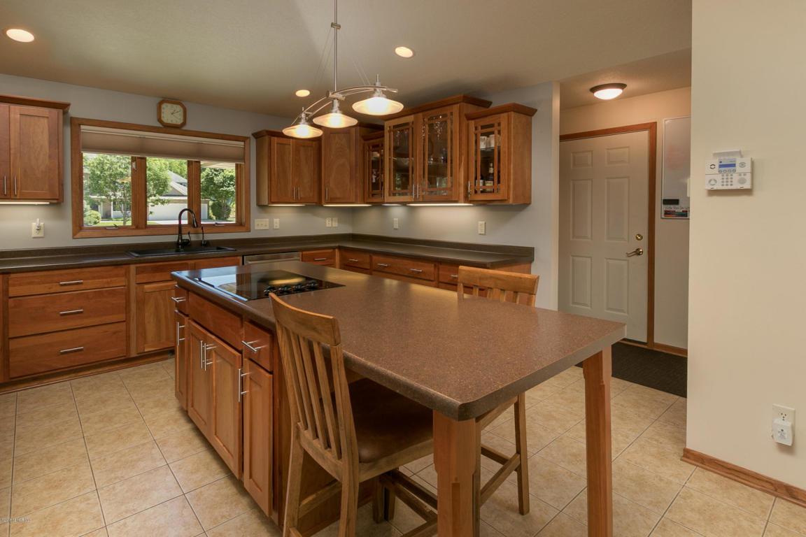 1129 Tiger Lane Southeast Rochester, MN 55904 - Photo 10 of 41 Gallery Image 10