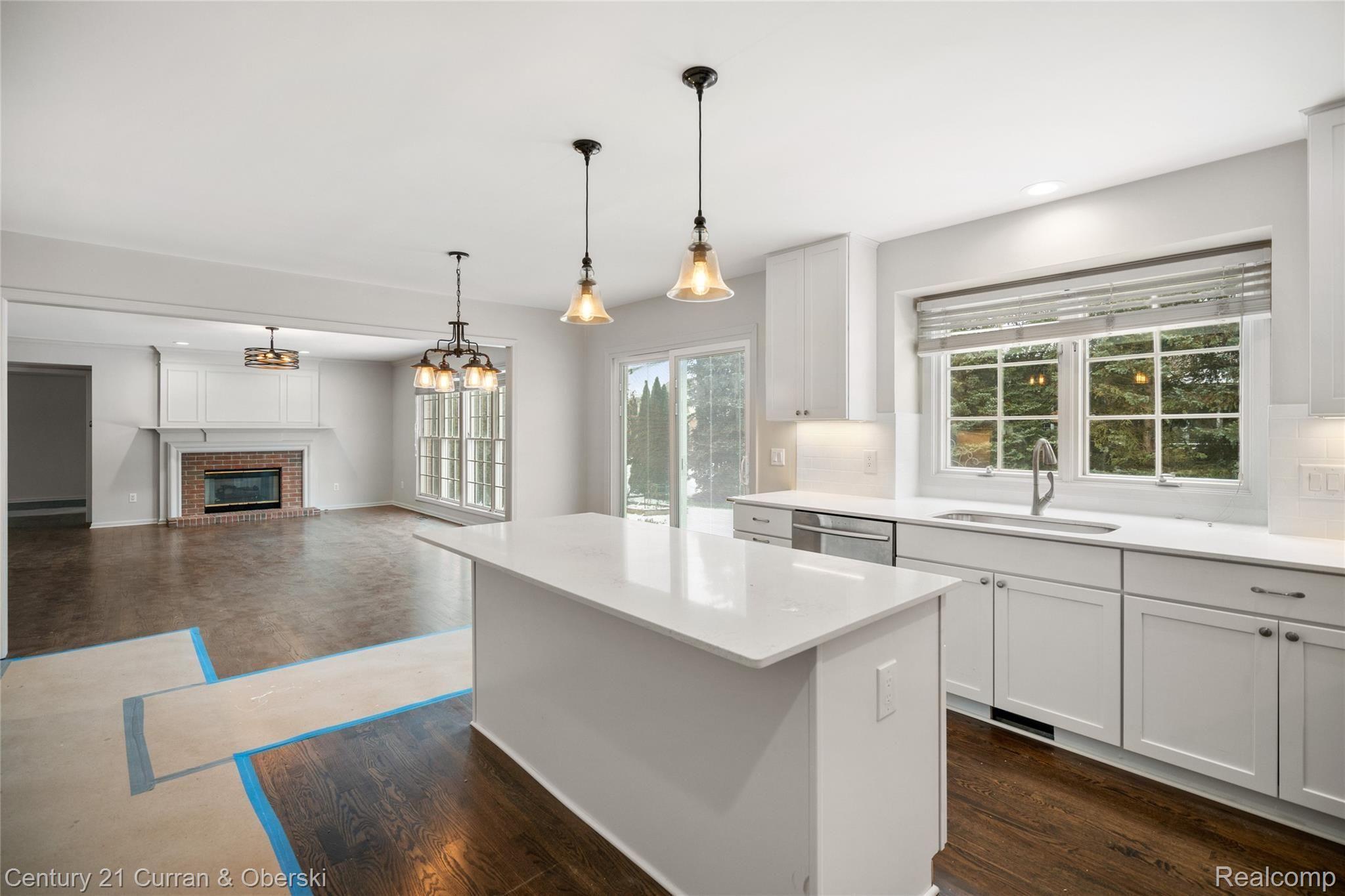 863 Loggers Circle Rochester, MI 48307 - Photo 7 of 47 Loggers-7.jpg