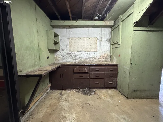 a view of a door of the house