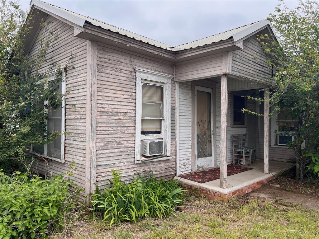 101 Commerce Street Gustine, TX 76455 - Photo 4 of 32