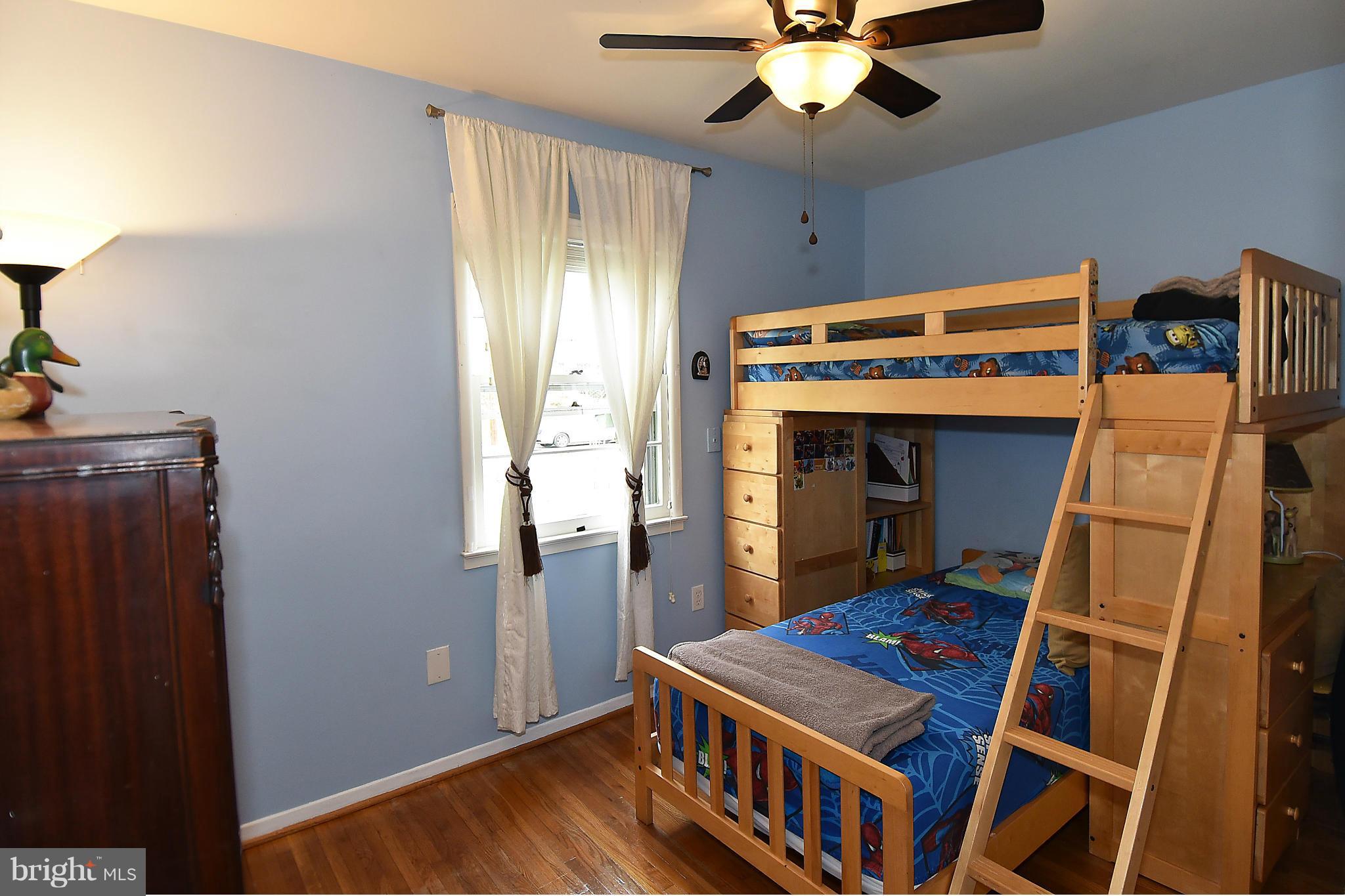 5627 Heming Avenue Springfield, VA 22151 - Photo 12 of 30 Bedroom