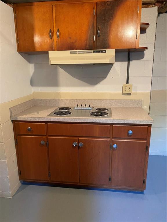 380 Heasley Road Pulaski, PA 16143 - Photo 26 of 31 Basement Kitchen