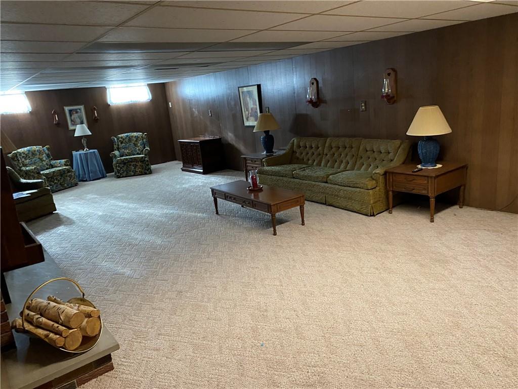 380 Heasley Road Pulaski, PA 16143 - Photo 27 of 31 Gallery Image 27