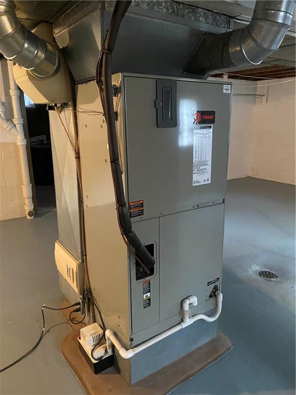 380 Heasley Road Pulaski, PA 16143 - Photo 30 of 31 HVAC