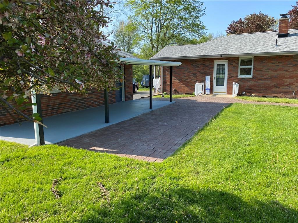 380 Heasley Road Pulaski, PA 16143 - Photo 3 of 31 Gallery Image 3