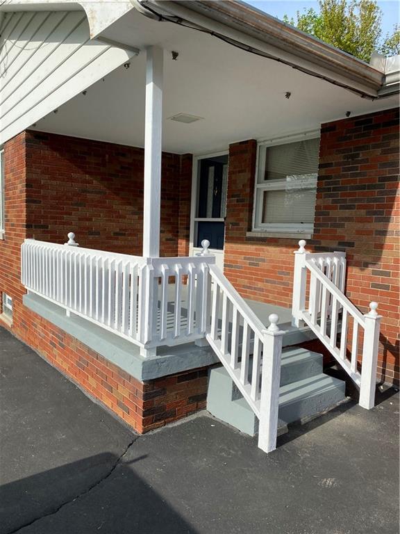 380 Heasley Road Pulaski, PA 16143 - Photo 5 of 31 Side porch