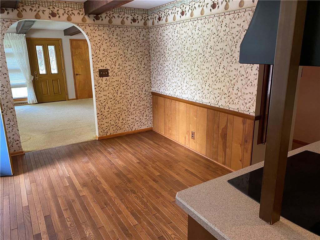 380 Heasley Road Pulaski, PA 16143 - Photo 10 of 31 Gallery Image 10