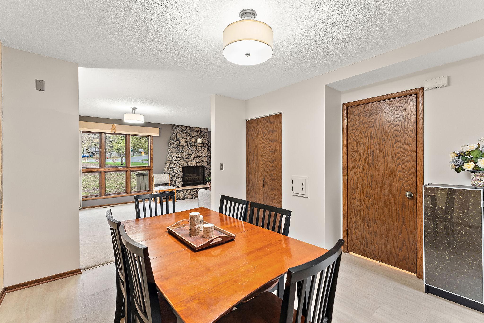 11013 Abbott Lane Hopkins, MN 55343 - Photo 10 of 29