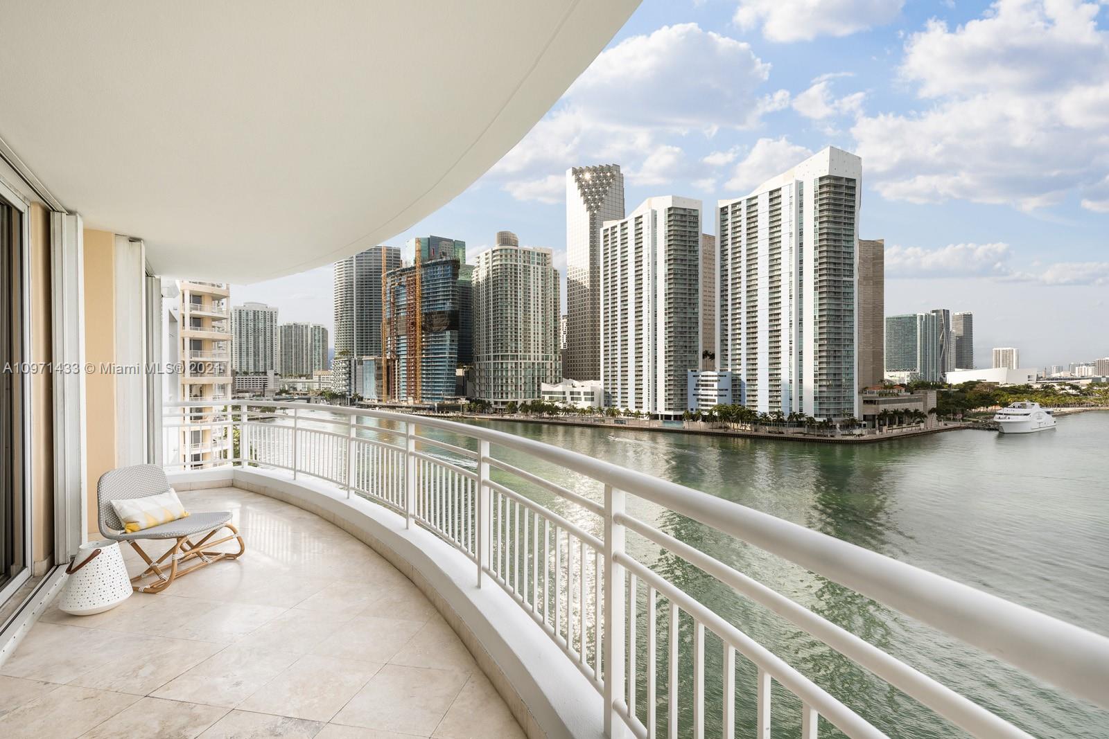 848 Brickell Key Drive, Unit 904 Miami, FL 33131 - Photo 20 of 31 a view of outdoor space with city view