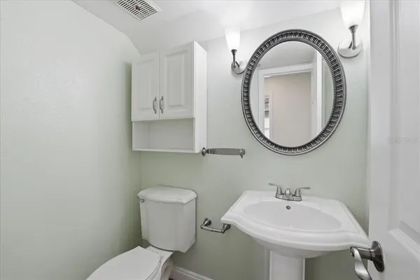 $2,795 | Undisclosed Address, Orlando, FL 32817