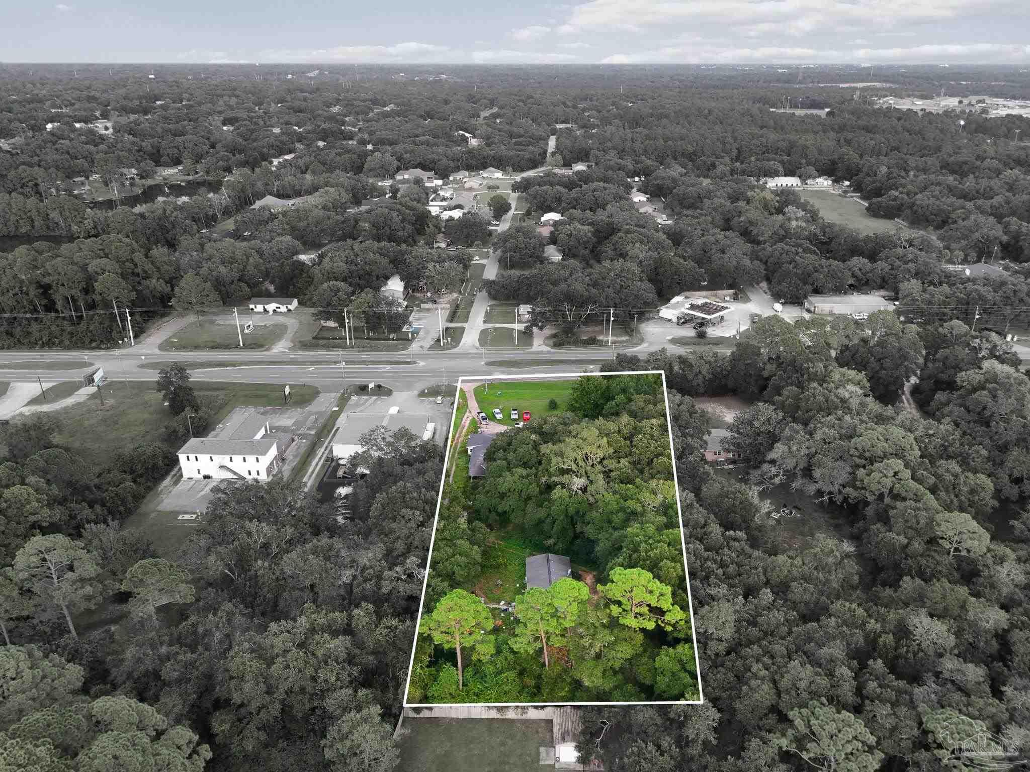 7121 Pine Forest Road Pensacola, FL 32526 - Photo 6 of 13