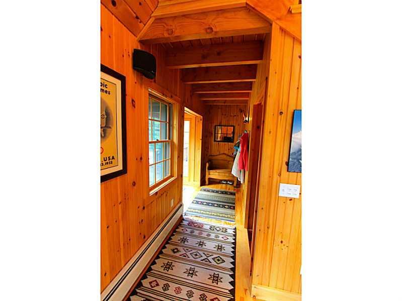 20 Walters Way Newry, ME 04261 - Photo 35 of 35 Foyer. Main entrance from wrap...