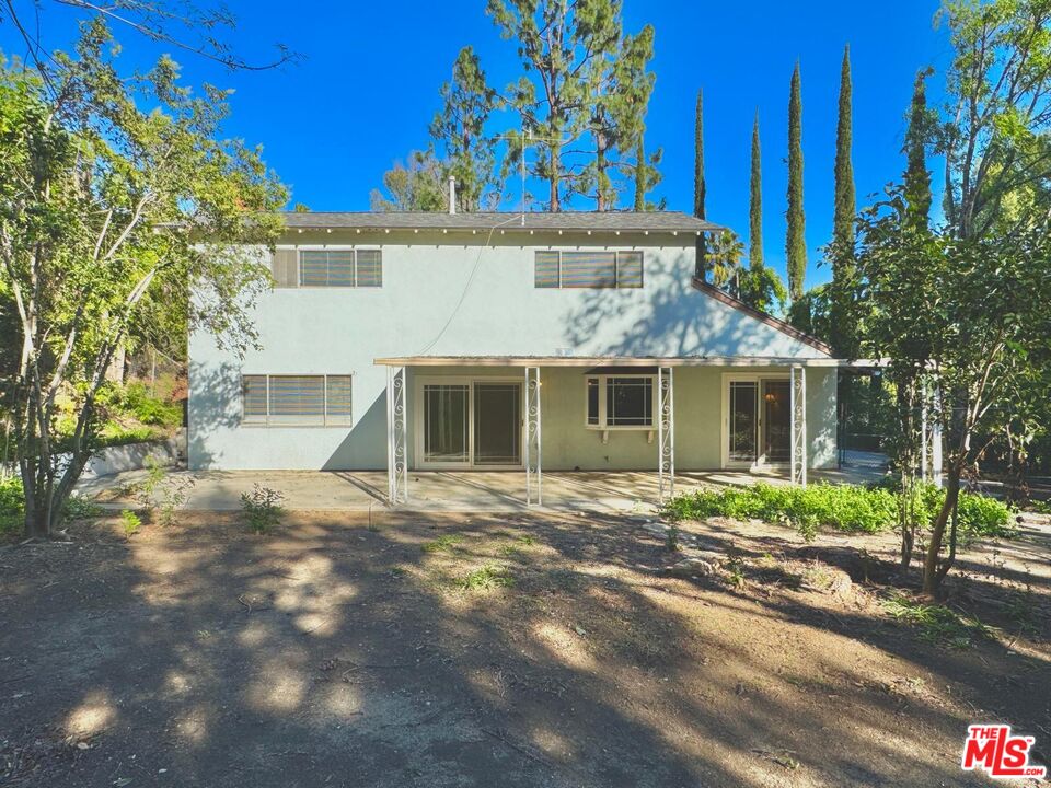 26026 Adamor Road Calabasas, CA 91302 - Photo 39 of 42